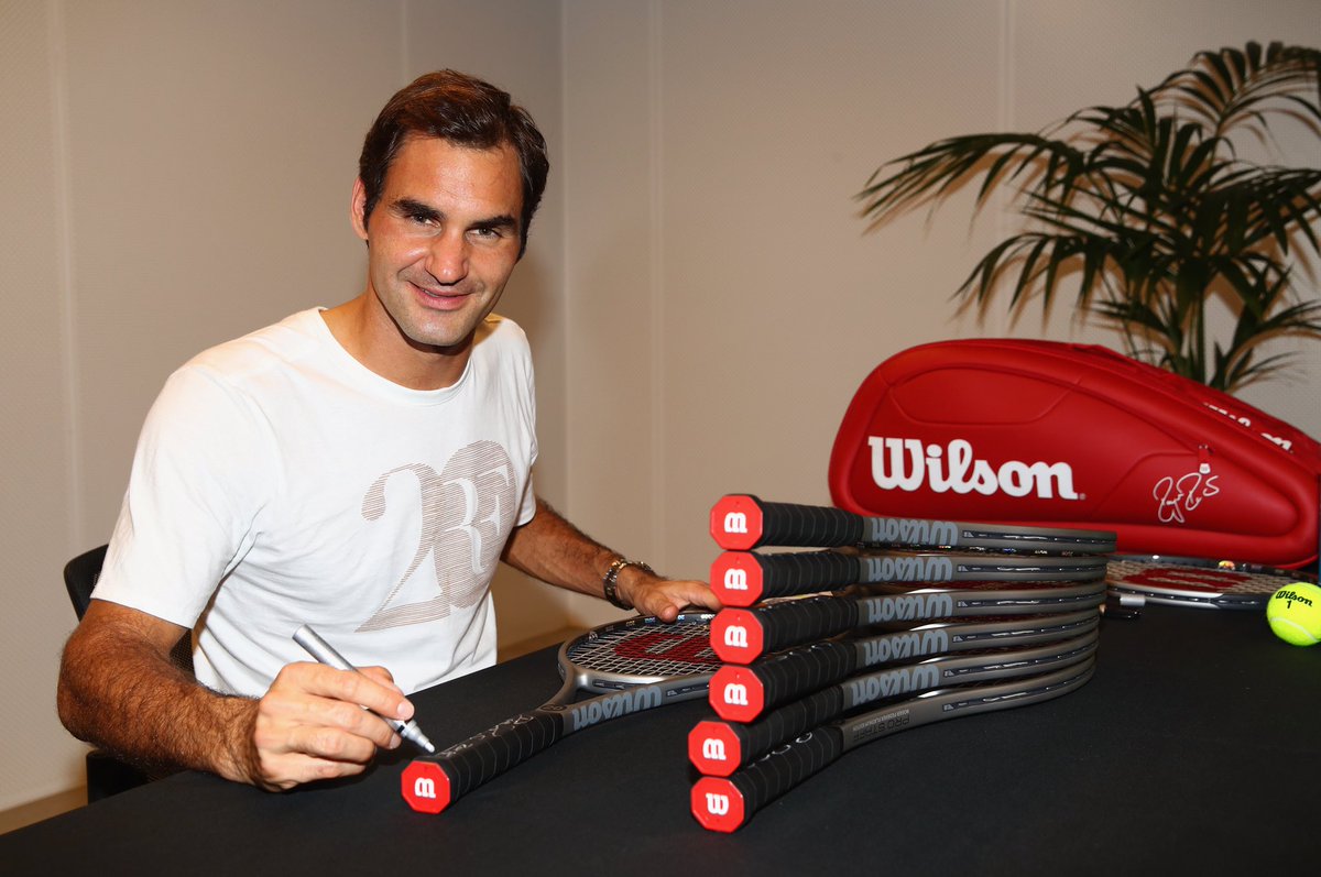 Roger Federer raquetes Wilson