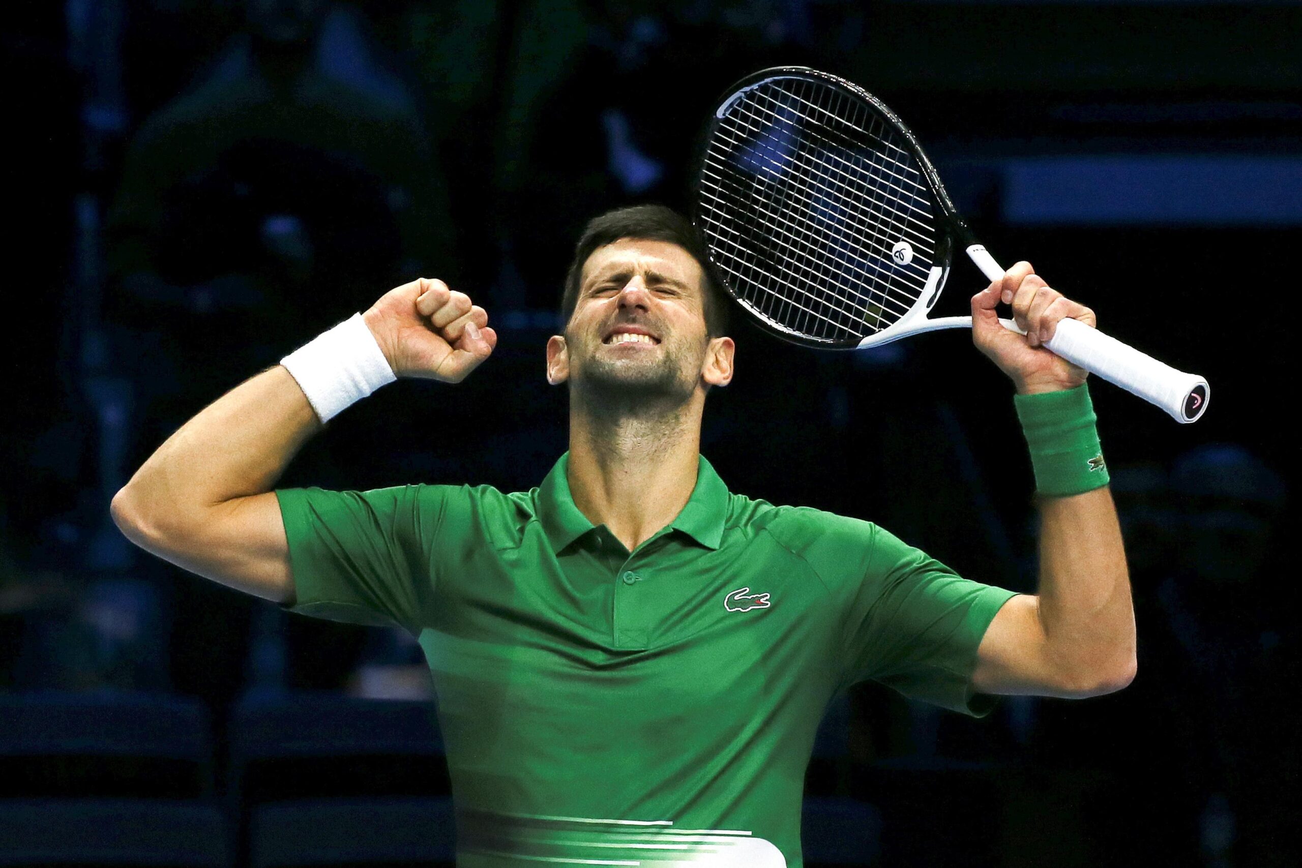 Implacável, Djokovic pune vacilos de Kyrgios e fatura o hepta em