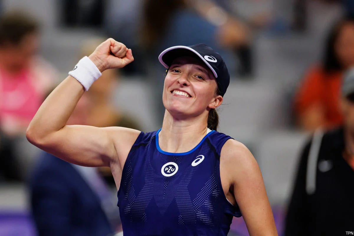 Iga Swiatek é eleita melhor tenista do ano pela WTA